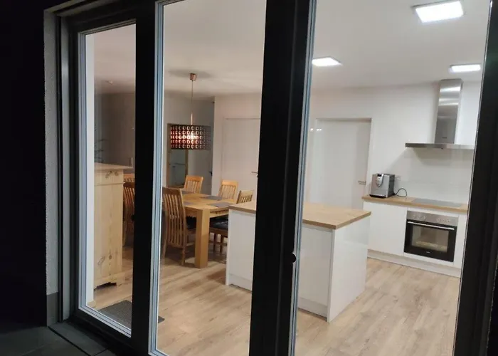 Stahl Apartment