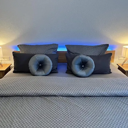 Apartment Stahl